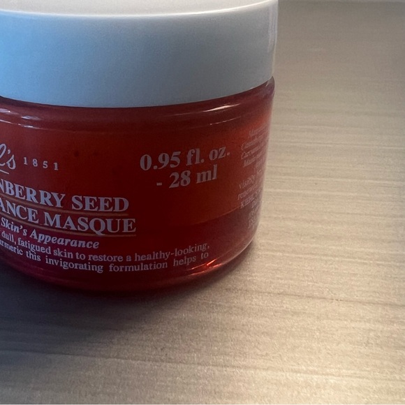 New KIEHL’S Turmeric & Cranberry Seed Energizing Radiance Masque 0.95 oz/28 mL - Picture 2 of 3